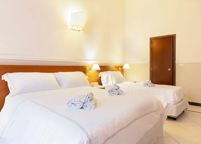 Domus Otel *