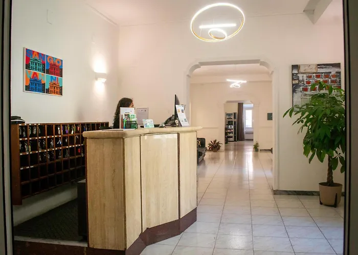 Hotel Domus Roma