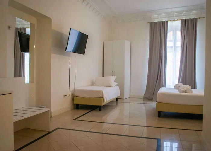 Otel Domus *