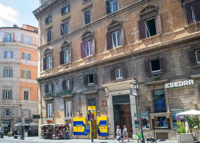 Domus Hotel *